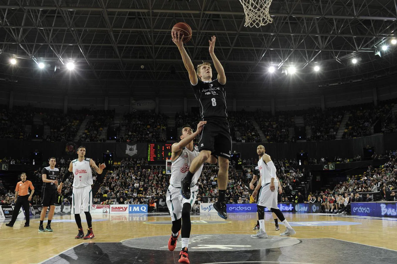 Las mejores imágenes del Bilbao Basket- Sevilla