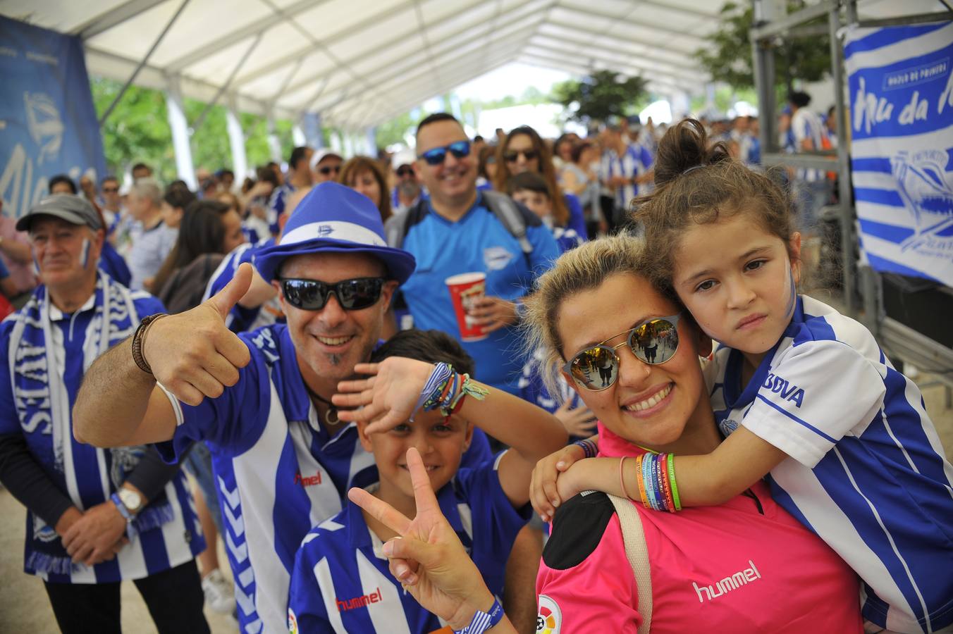 Araba Hiria: las mejores fotos de la Fan Zone del Alavés en la Final de Copa 2017