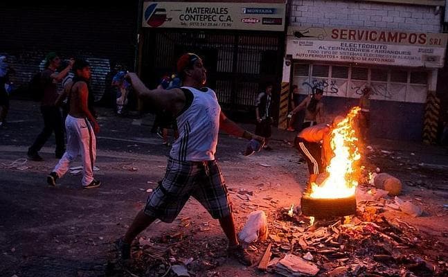 Un muerto en la ola de violencia que recorre Venezuela