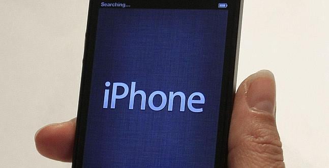 Un cargador falso de iPhone pudo causar la electrocución de una joven china