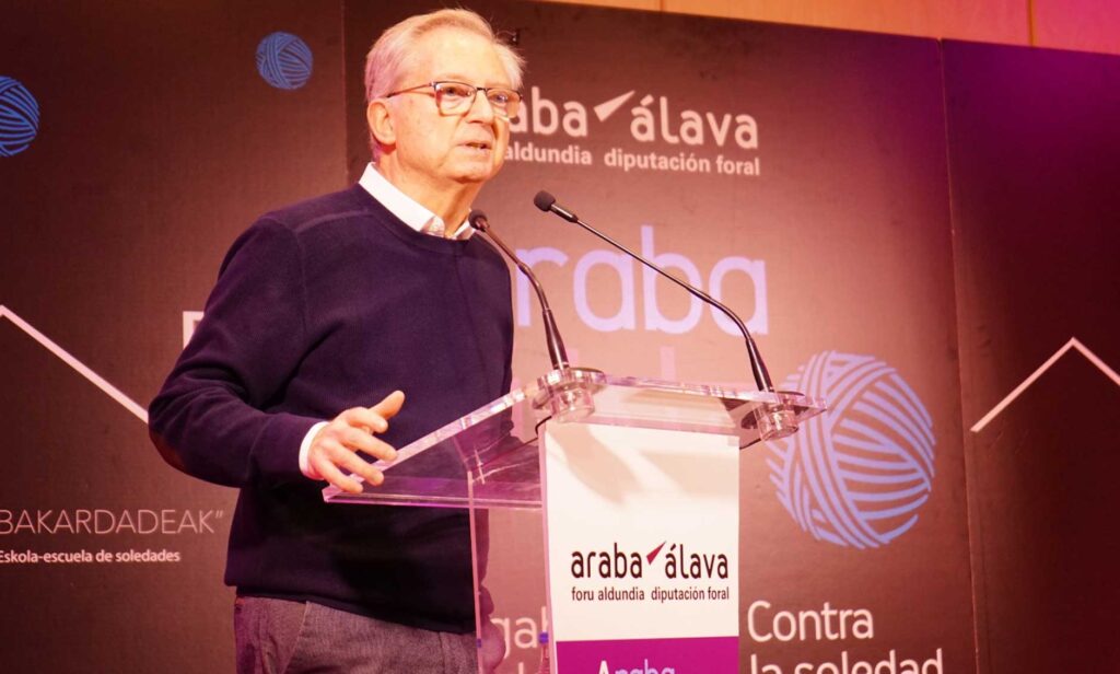 Emilio Sola: «La soledad no deseada es la epidemia silenciosa del siglo ...