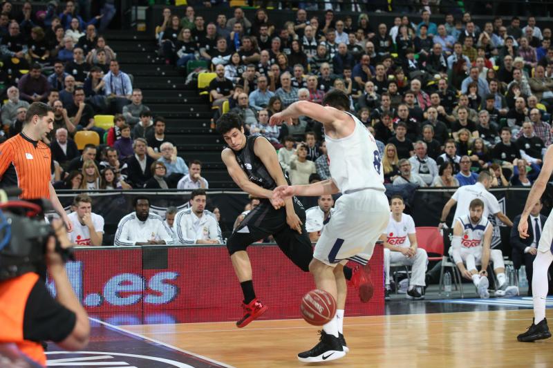 Las mejores imágenes del partido entre RETAbet Bilbao Basket y Real Madrid