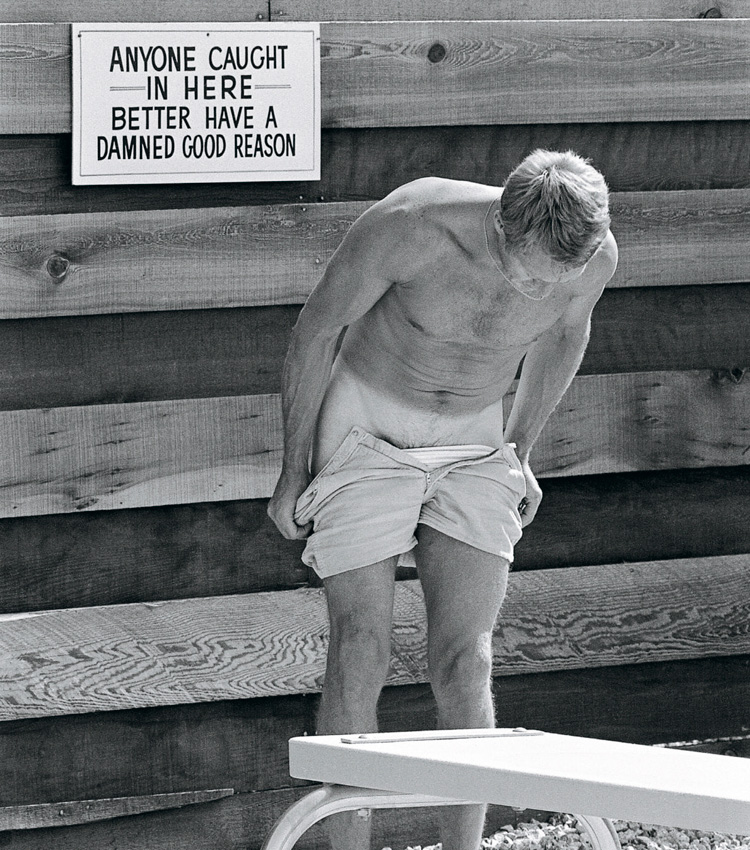 Steve McQueen, al desnudo: evasión y desinhibición del actor más 'cool' 